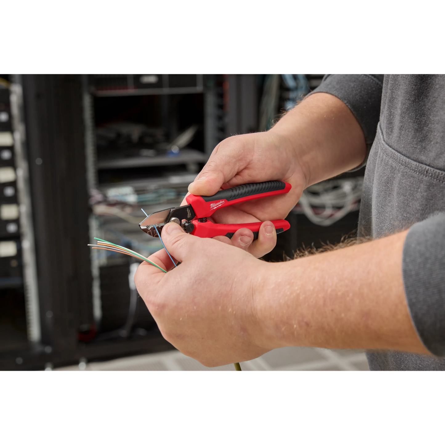 Tri-Hole Fiber Stripper